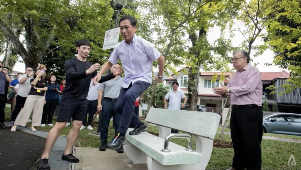 Minister Ong Ye Kung ‘demonstrating’ parkour at our AAC(Care) at West Coast Seniors at Reach AAC